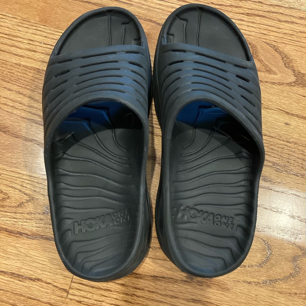 Hoka recovery slide 2